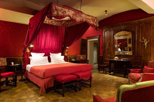 Classic Castle Suite