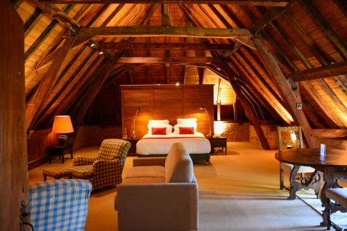 Classic Courtyard Suite