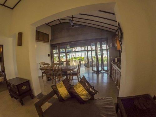 Villa - Beach Front