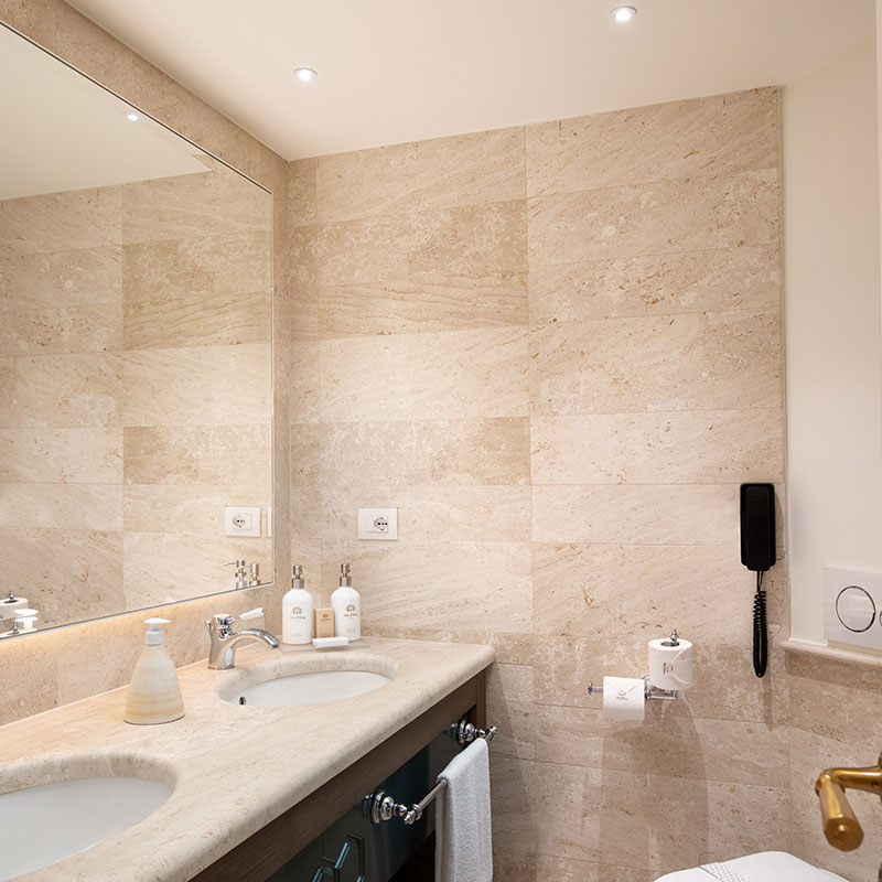 Classic Double or Twin Room Hill Side
