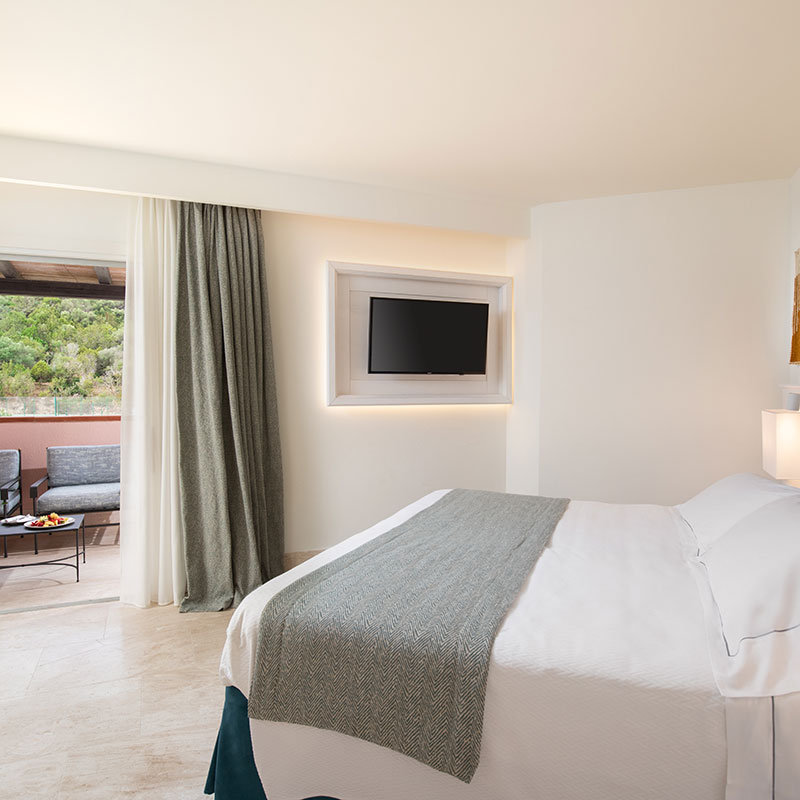 Classic Triple Room Hill Side