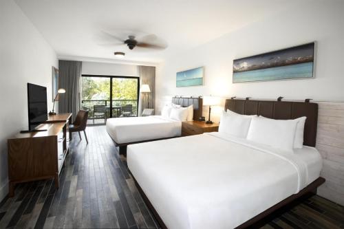 Mangrove Queen Room with Two Queen Beds 