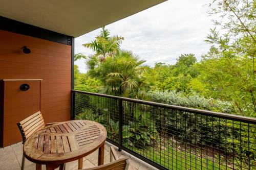 Mangrove Queen Room with Two Queen Beds 