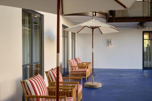 S Loft Atrium 