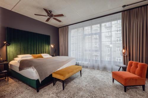 M Loft Superior