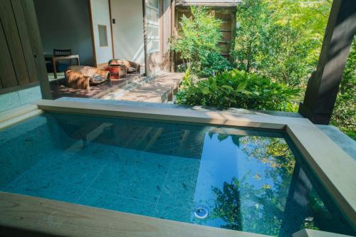 YAMAZAKURA Japanese-Style Room with Open Air Bath