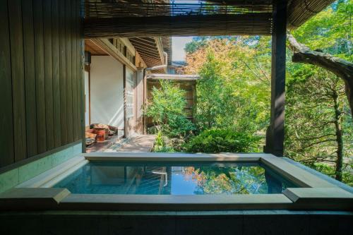 YAMAZAKURA Japanese-Style Room with Open Air Bath