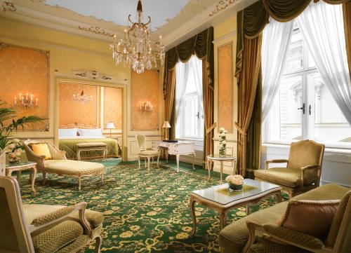 Maria Theresia Suite with Butler Service