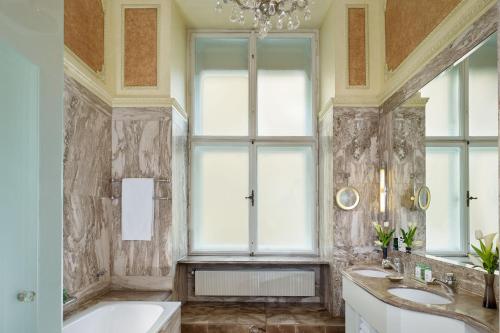 Imperial Suite