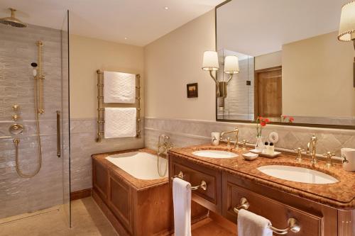 Junior Suite, 2 Twin/Single Bed(s)