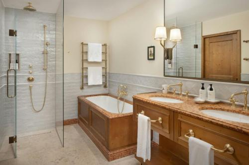 Junior Suite, 2 Twin/Single Bed(s)