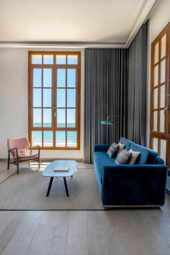 Family Junior Suite Beach Front