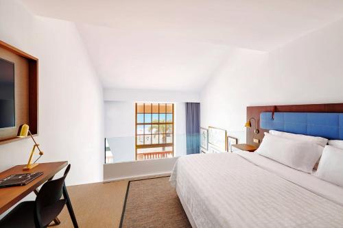 Duplex Suite with Terrace Beach Front