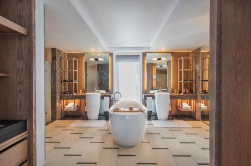 Frangipani Signature Ocean View Suite