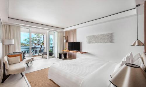 Frangipani Signature Ocean View Suite