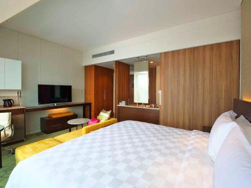 Deluxe King Room - Non Smoking