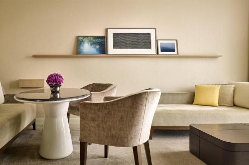 Executive Double Suite with Two Double Beds