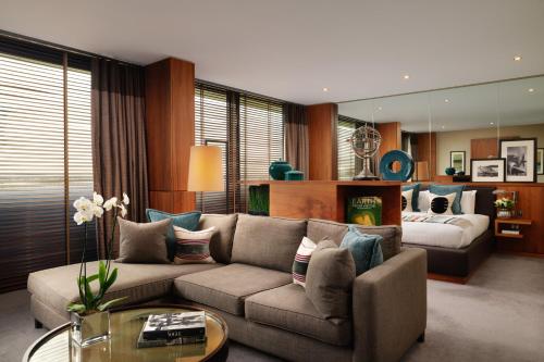 Sky Suite