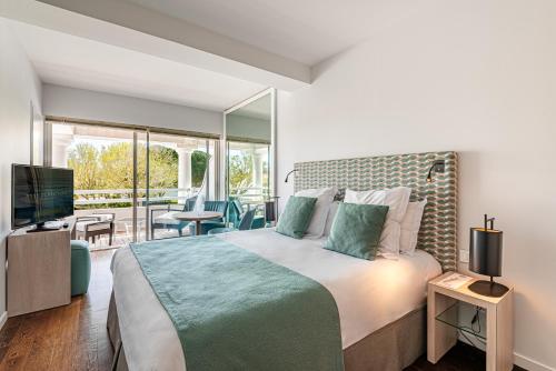 Superior Double Room with Park View