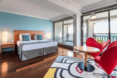 Deluxe Junior Suite with Sea View