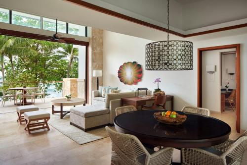 East Beach King Suite - Rooftop Floor