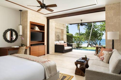 East Beach King Suite - Ground Floor