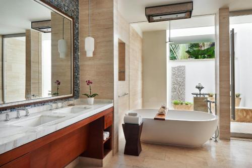 West Beach Plunge Reserve Guest room - Beachfront