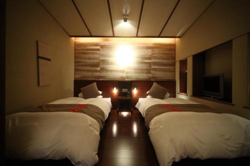 Suite with Garden View