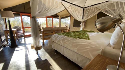 Khoka Moya Luxury Tent