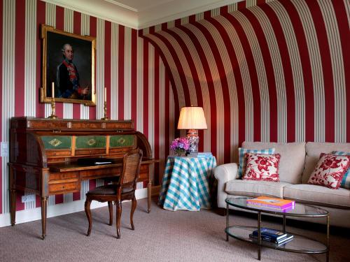 Castle Grand Suite