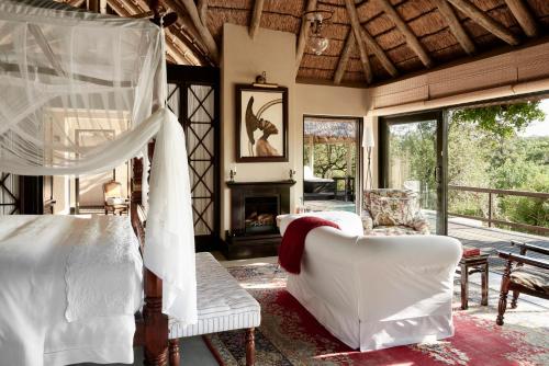 Luxury Suite