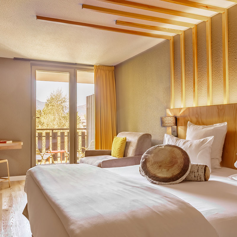 Superior Room Balcony & Mont-Blanc View