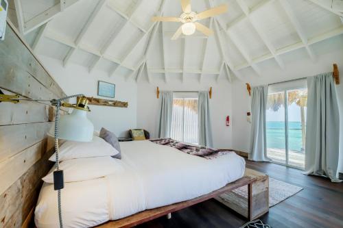 Overwater Bungalow 