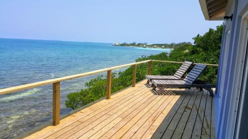Penthouse Oceanfront Cabana