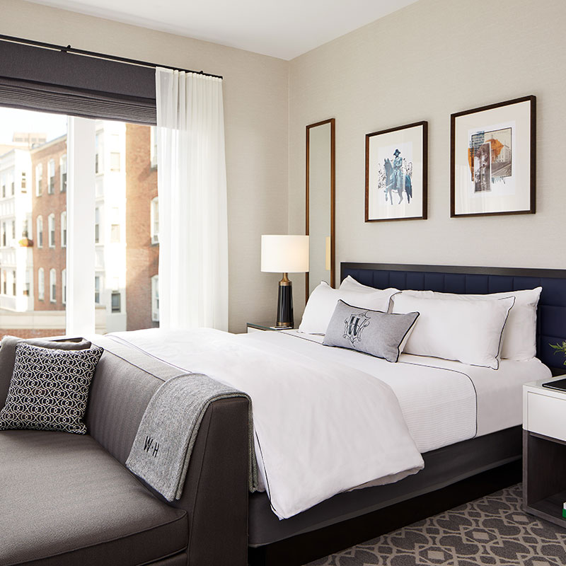 Premium King Suite