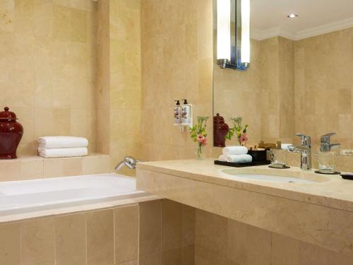 Superior Double Room - Courtyard Side