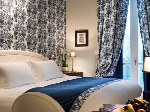 Classic Double Room with City View