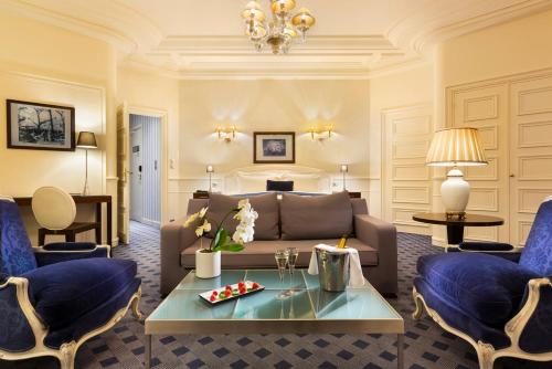 Junior Double Suite with Panoramic View