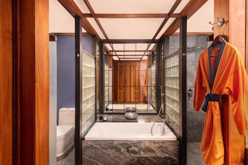 Luxury Double Room - Main Wing