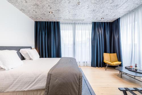 Double or Twin Room with Balcony