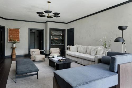 Crestone One Bedroom Suite