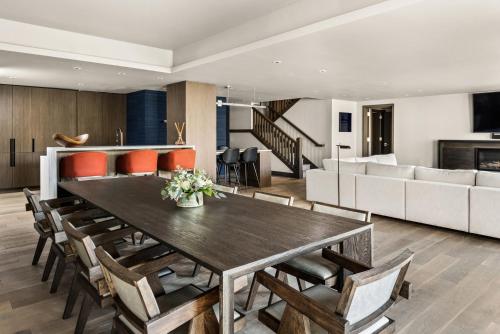 The Woods Five-Bedroom Residence 