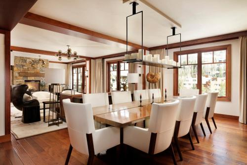 Avanti Four-Bedroom Residence