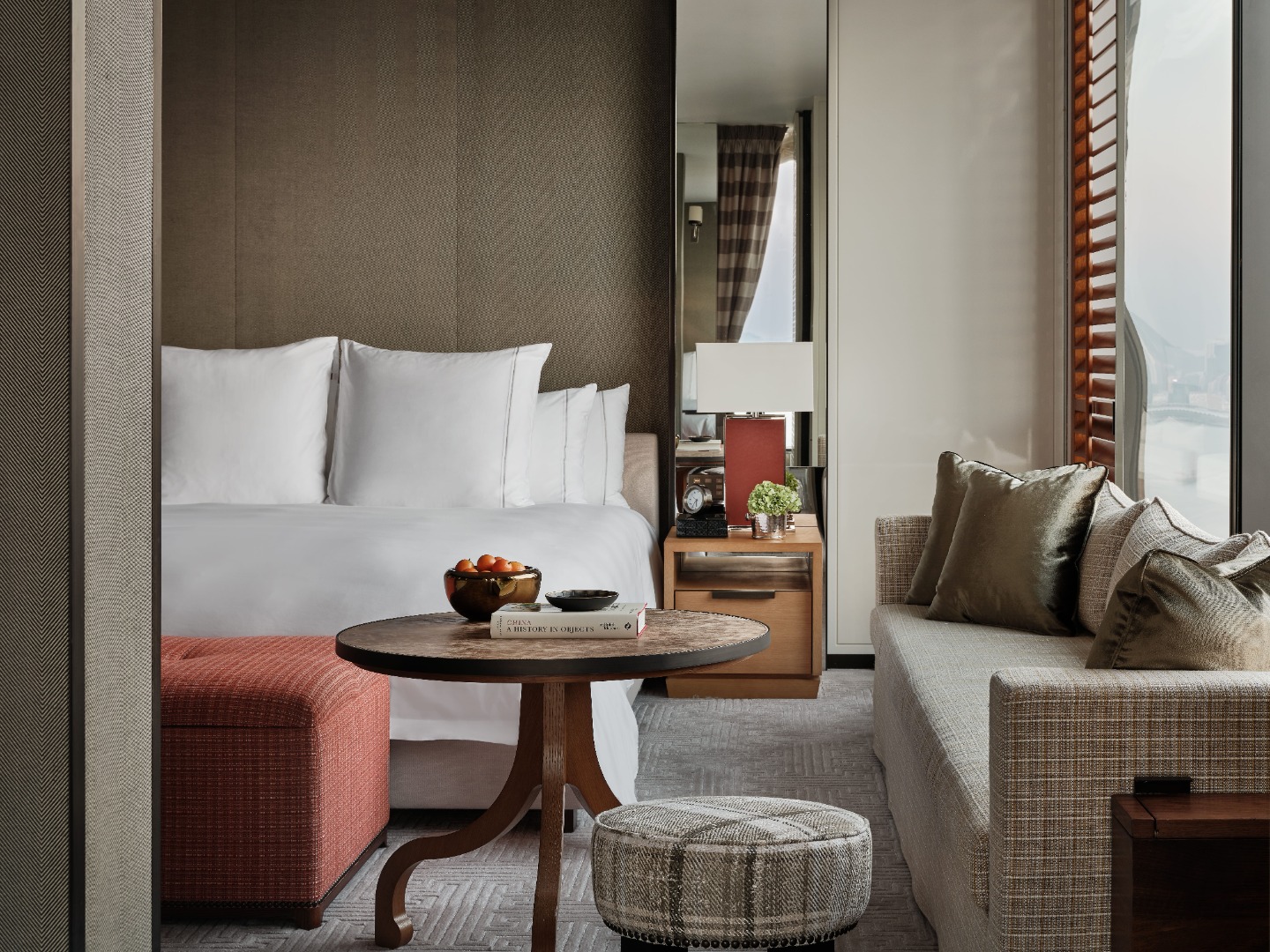KOWLOON BAY VIEW SUITE