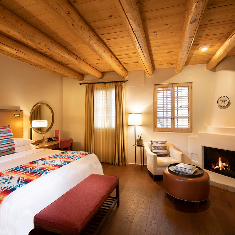Superior King Room 