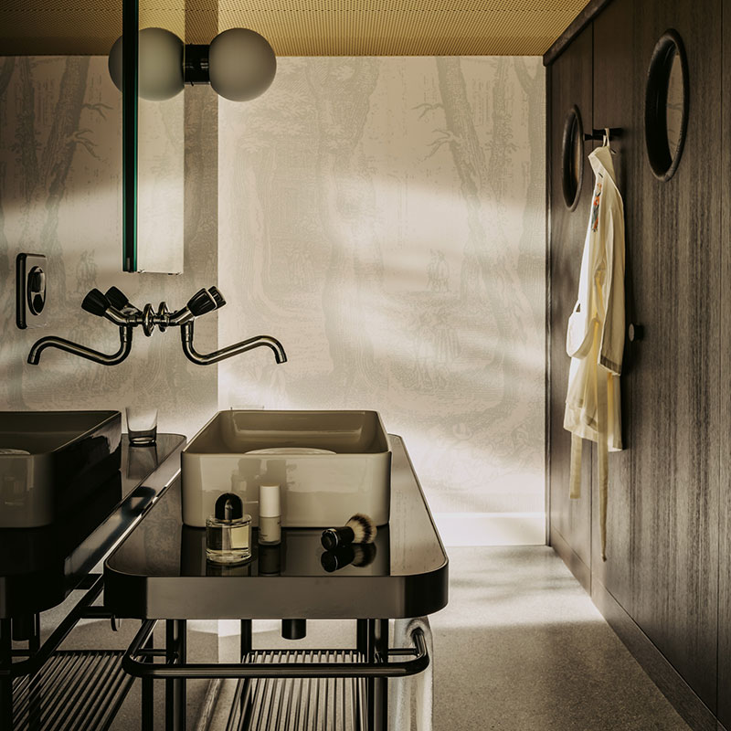 Top Floor Signature Design Room