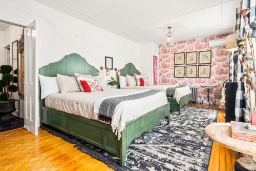 Superior Quadruple Room