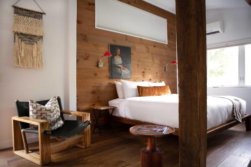 King Room with Balcony