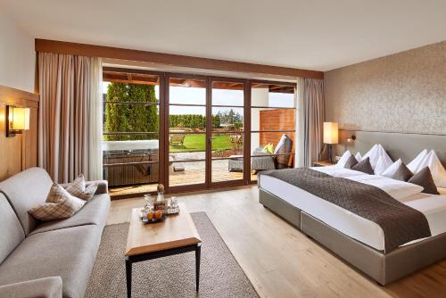 Double Room with Spa Bath
