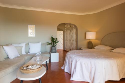 Deluxe Terrace Room